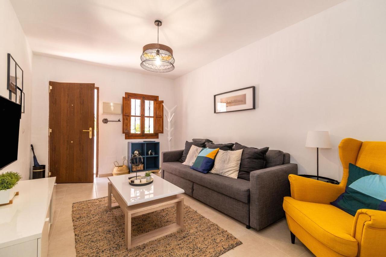 Lovely Cozy 2-Bedroom Residential Home With Patio Benalmádena Exterior foto